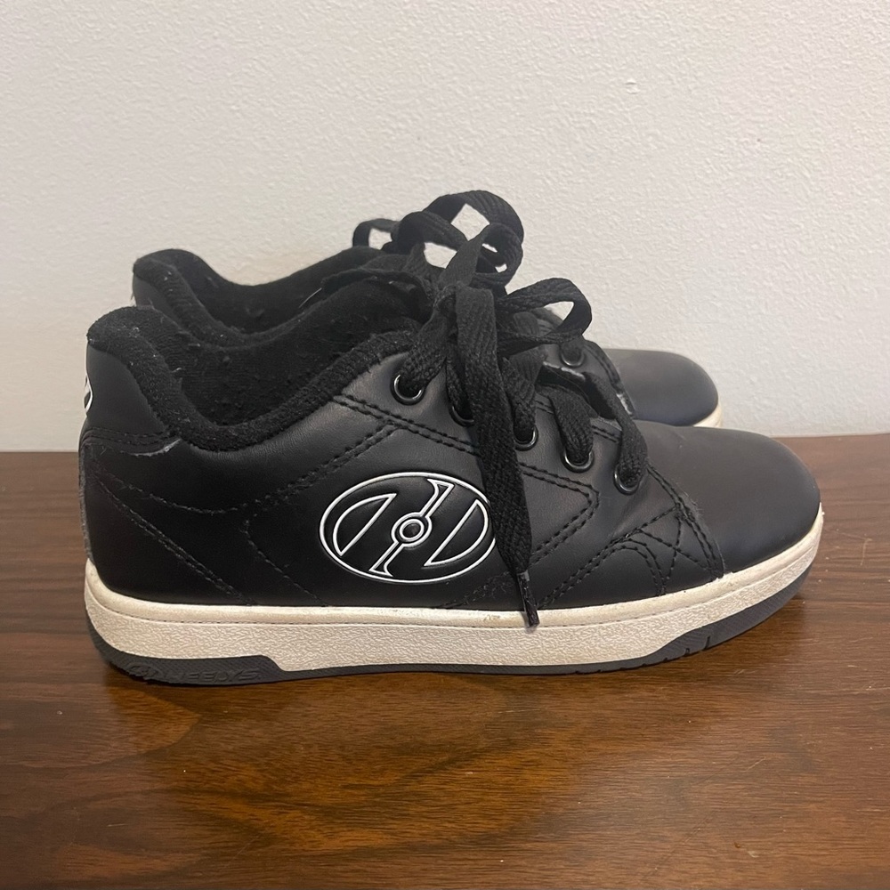Heelys, Good condition size 2